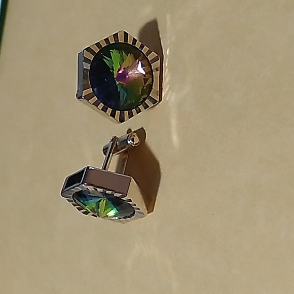 Vintage 1960-1970s Watermelon Rivoli Rhinestone Cufflinks - Picture 2 of 4